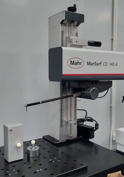 Máy đo biên dạng CD-140 A ( Mahr - Đức )